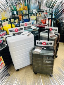 Japanスーツケース